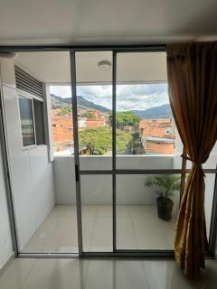 1051 Apartamento Privado - Ascensor - Internet - Hermosa Vista - Medellín - 4