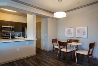 Landing Modern Apartment with Amazing Amenities (ID2796X70) - 9