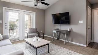 Landing Modern Apartment with Amazing Amenities (ID6115X12) - 7