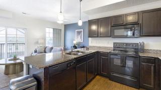 Landing Modern Apartment with Amazing Amenities (ID1829X93) - 4