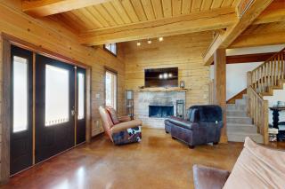 Luke Lake Living - Canyon Lake - 5