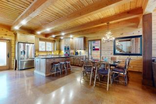 Luke Lake Living - Canyon Lake - 4
