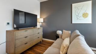 Landing Modern Apartment with Amazing Amenities (ID7082X14) - 2
