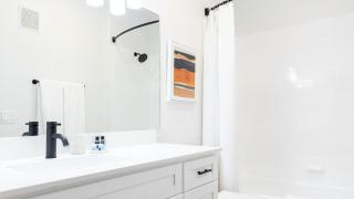 Landing - Modern Apartment with Amazing Amenities (ID7246X08) - 2