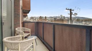 Landing - Modern Apartment with Amazing Amenities (ID7703X6) - 2