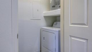 Landing - Modern Apartment with Amazing Amenities (ID3213X90) - 1
