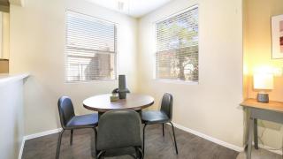 Landing - Modern Apartment with Amazing Amenities (ID7983X57) - 5