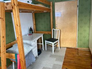Old Cozy Wood House - 7