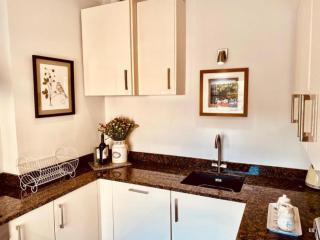 Pass the Keys Cobblers Rest Luxury Elegance & Central Location - Bakewell - 6