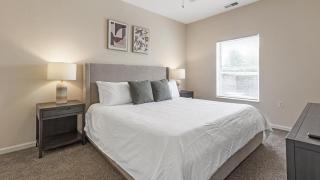 Landing - Modern Apartment with Amazing Amenities (ID9894X86) - 2