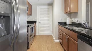 Landing - Modern Apartment with Amazing Amenities (ID1249X738) - 6