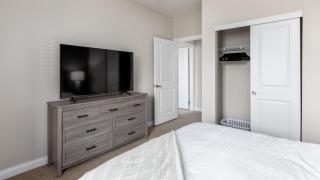 Landing - Modern Apartment with Amazing Amenities (ID4410X01) - 1