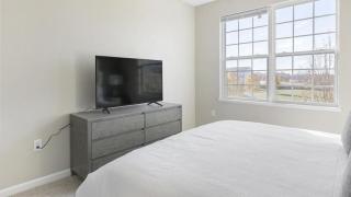Landing - Modern Apartment with Amazing Amenities (ID1179X386) - 1