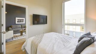 Landing - Modern Apartment with Amazing Amenities (ID7536X63) - 2