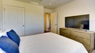 Landing - Modern Apartment with Amazing Amenities (ID7595X39) - 2