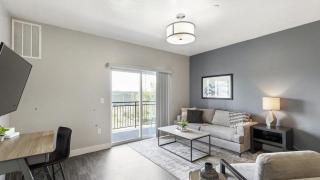 Landing - Modern Apartment with Amazing Amenities (ID4627X2) - 9