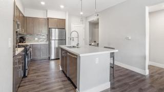 Landing - Modern Apartment with Amazing Amenities (ID4139) - 5
