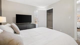 Landing - Modern Apartment with Amazing Amenities (ID8099X10) - 3