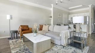 Landing - Modern Apartment with Amazing Amenities (ID2860X1) - 8