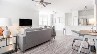 Landing - Modern Apartment with Amazing Amenities (ID6183X04) - 0