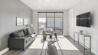 Landing - Modern Apartment with Amazing Amenities (ID7676X8) - 0