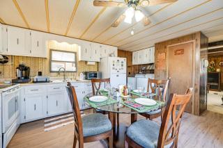 Classic Country Retreat in Ronda on 5 Acres! - - 3