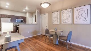 Landing - Modern Apartment with Amazing Amenities (ID8188X46) - 3