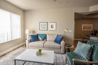 Landing - Modern Apartment with Amazing Amenities (ID4436) - 0