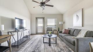 Landing - Modern Apartment with Amazing Amenities (ID6100X66) - 0