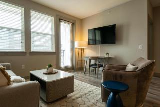 Landing - Modern Apartment with Amazing Amenities (ID3199X93) - Austin - 8