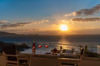 With-inn Mykonos Suites - Tourlos - 9