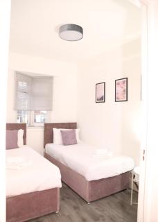 Star London Golders Rise Luxury 4-Bed Oasis with Garden - Hendon - 4