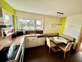 Schönes Familienhaus mit Herz im Grünen (Tübingen) - 3