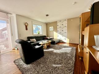 Schönes Familienhaus mit Herz im Grünen (Tübingen) - Kusterdingen - 7