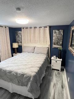 Entire level just off Interstate, free breakfast - Fargo - 6