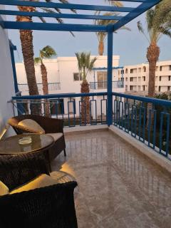 شاليه مميز جدا فندق ميراج شاطئ كبير - Hurghada - 6