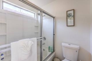 5 queen beds/Free Streaming/Wi-Fi/Tv's/Coffee - Las Vegas - 6