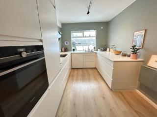 Apartment Rauðalækur - Birta Rentals - 8