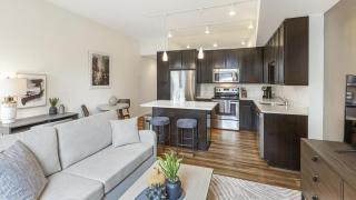 Landing - Modern Apartment with Amazing Amenities (ID8402X06) - 9