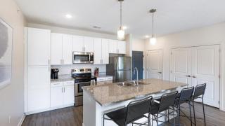 Landing - Modern Apartment with Amazing Amenities (ID8168X67) - 6