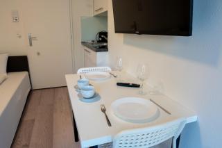 Cozy Urban Studio in the City BE-17 - Zürich - 5