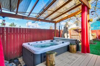 Alberta Arts District Home with Private Hot Tub! - Portland - 9