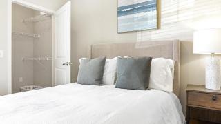 Landing - Modern Apartment with Amazing Amenities (ID1196X495) - 4