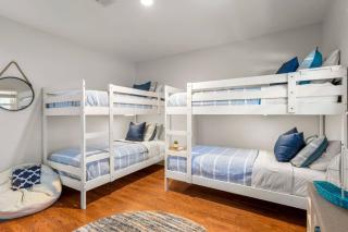 Family Lakefront Retreat - Granite Shoals - 6