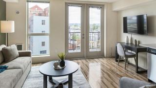 Landing - Modern Apartment with Amazing Amenities (ID9674X41) - 8