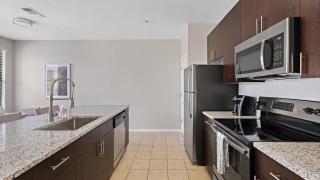 Landing - Modern Apartment with Amazing Amenities (ID8735X13) - 3