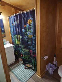 Frog Hollow at Hocking Vacations - Logan - 2