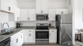 Landing - Modern Apartment with Amazing Amenities (ID5327X00) - 7