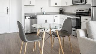 Landing - Modern Apartment with Amazing Amenities (ID5327X00) - 3