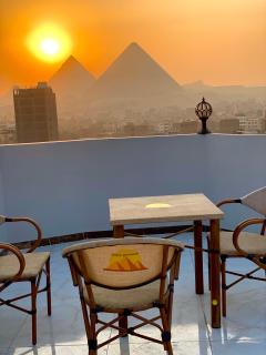 Enjoy Giza Pyramids View - 7
